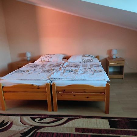 Wiola Apartment Zelistrzewo Ngoại thất bức ảnh